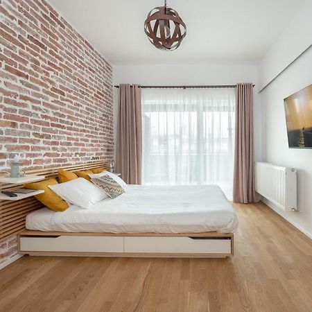 Bonjour Apartment Cluj-Napoca Ngoại thất bức ảnh